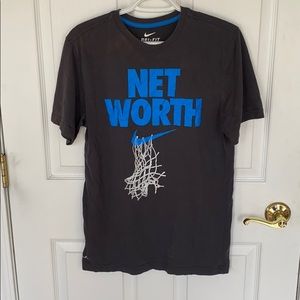 Nike T-shirt